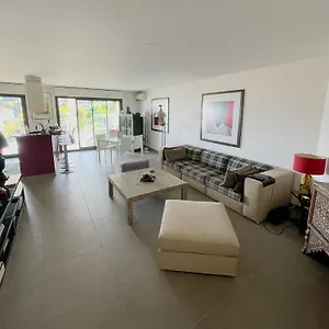 Grand 3 Pièces Avec Terrasse Vue Confort Appartement